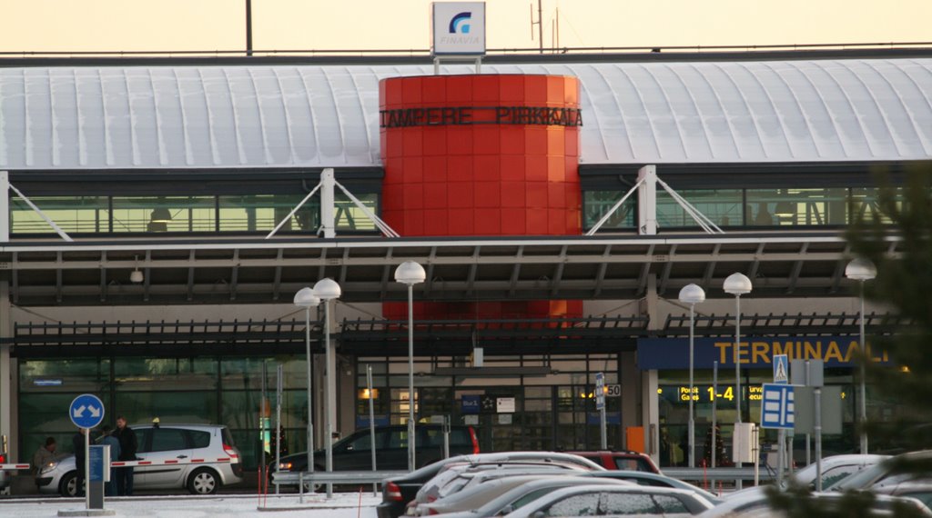 Terminal 1 in Tampere-Pirkkala Airport january 2009 by Markus Nikkilä Photoshooter86