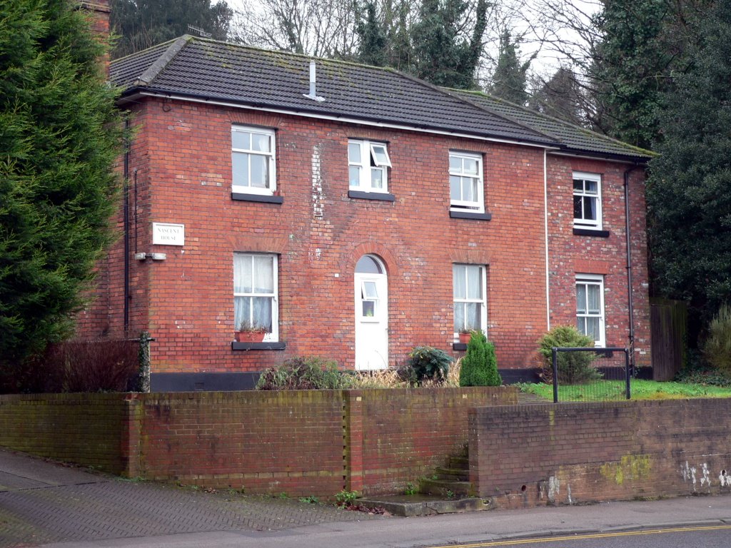 Nascent House, London Road, Apsley, Hertfordshire by Frank Warner