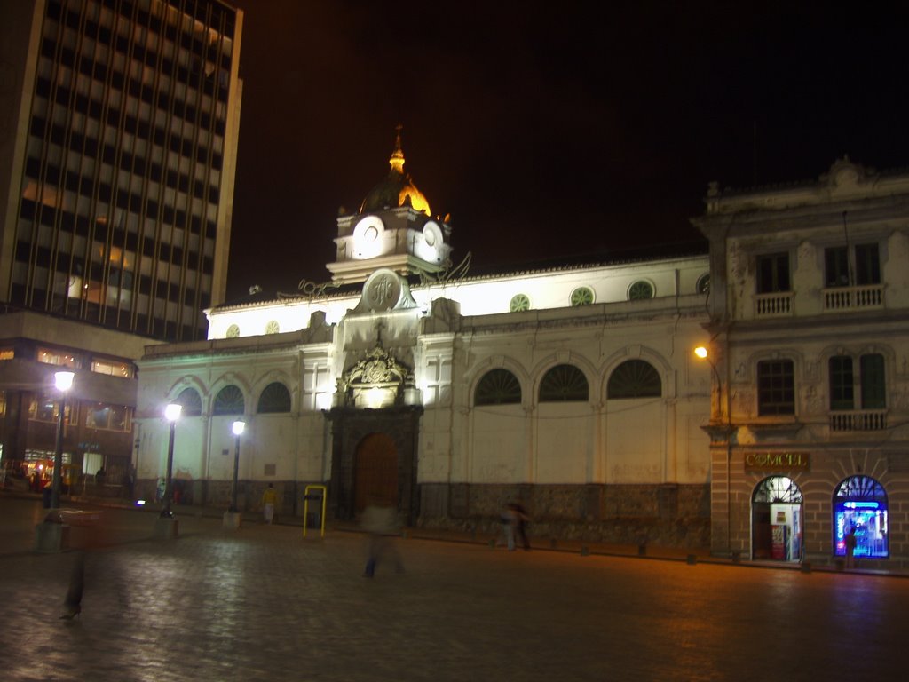 Iglesia en Plaza de Nariño by reydepersia