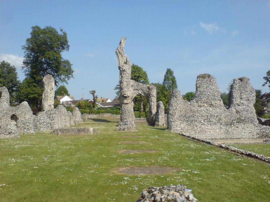 Ruiny w - Thetford priory. by Bogdan O.357