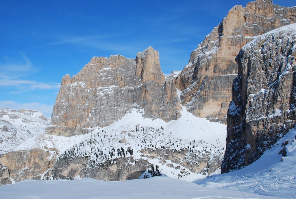 Down to Armentarola... Mount Scotoni (Dolomites de Fanes) by Michael Torggler