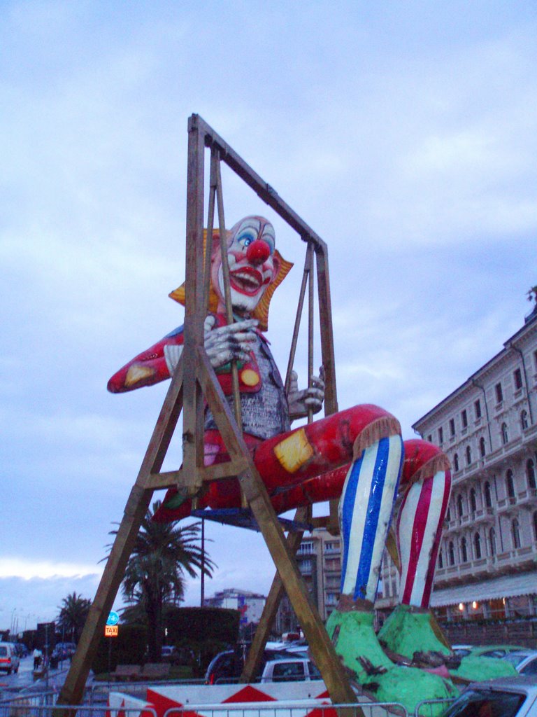 VIAREGGIO Carnevale by ferdonio