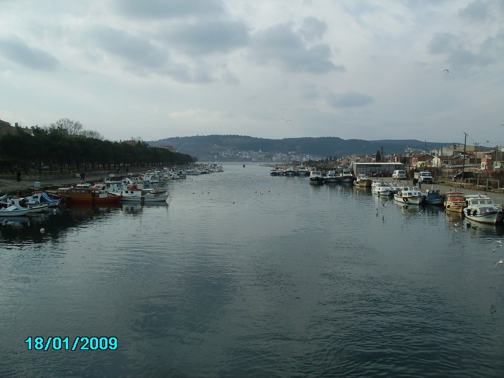 Sarıçay' dan Kilitbahir Köyü (Yetüt) by Mehmet Yetüt