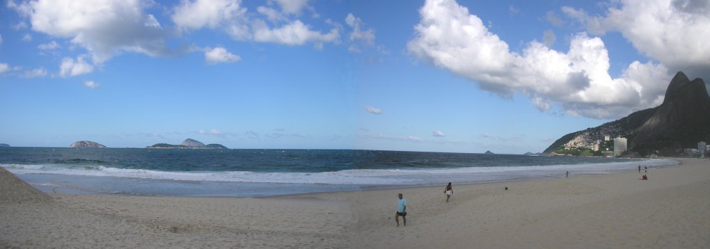 Praia do Leblon - Leblon Beach by Boa Ideia