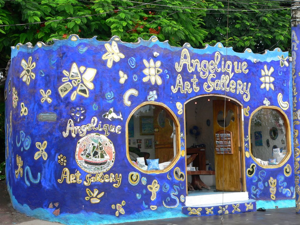 Shop at Puerto Ayora, Santa Cruz, Galapagos, 2007 by dr.leibold