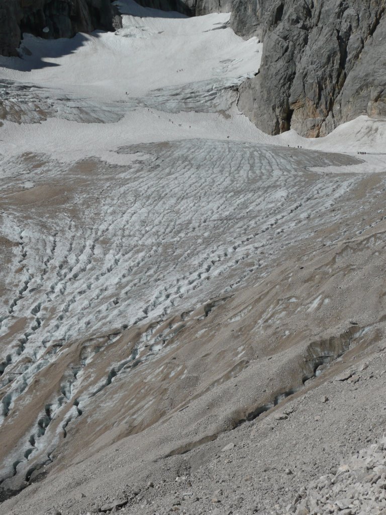 Höllentalferner by Rainer Wichmann