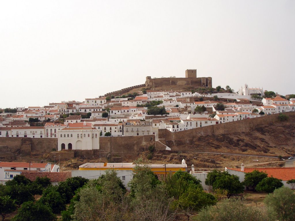 Panoramia da vila de Mertola by zitojesus