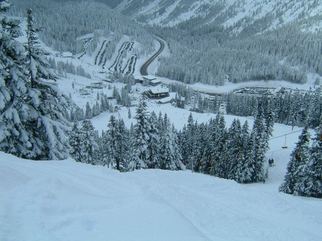 US 2 from Stevens Pass Ski Area by Fcexpress80