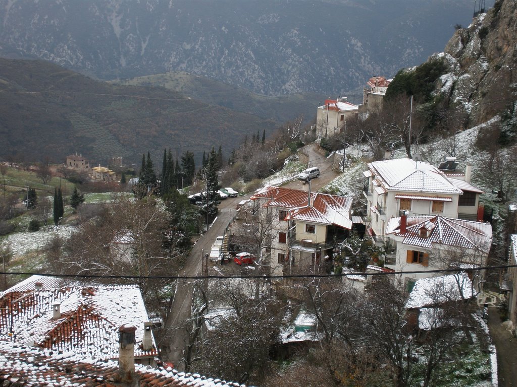 Arachova 320 04, Greece by rigadimitra