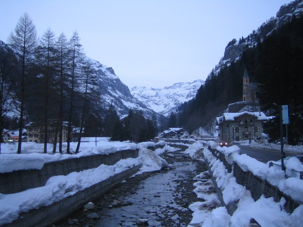 Gressoney S. Jean by Gabriele Bistoletti