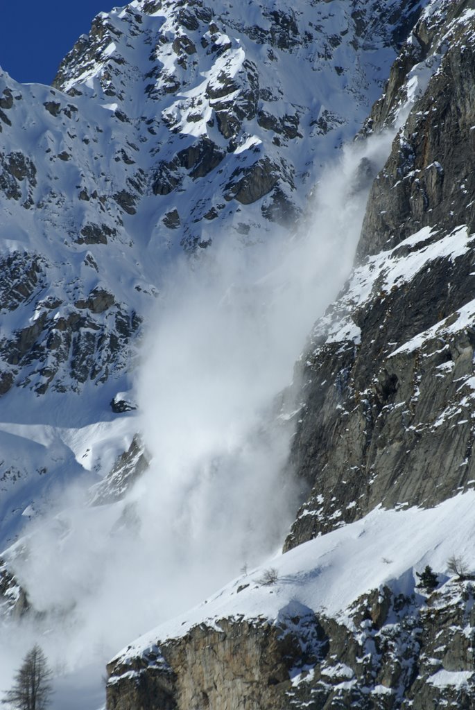 Slavina ( 1 di 3 ) - Lavachey - Val Ferret - Valle d'Aosta ( by Fabio ) by effeelle