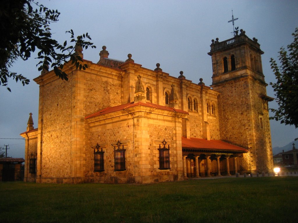 LOS CORRALES DE BUELNA - Iglesia de San Vicente Mártir (1925) by A. Cobo