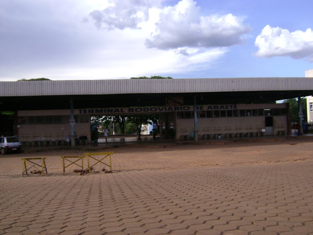 Zona Central, Abaeté - MG, Brazil by Alice Cristina