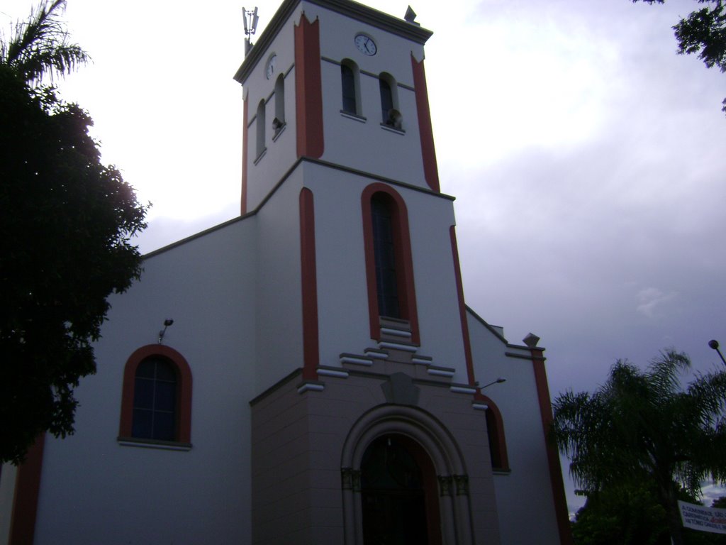 Zona Central, Abaeté - MG, Brazil by Alice Cristina