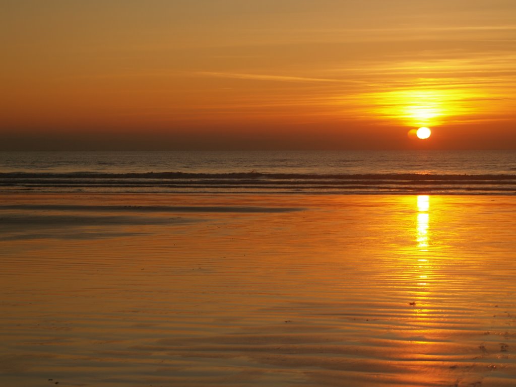 Southerndown Winter sunset by scooby ju