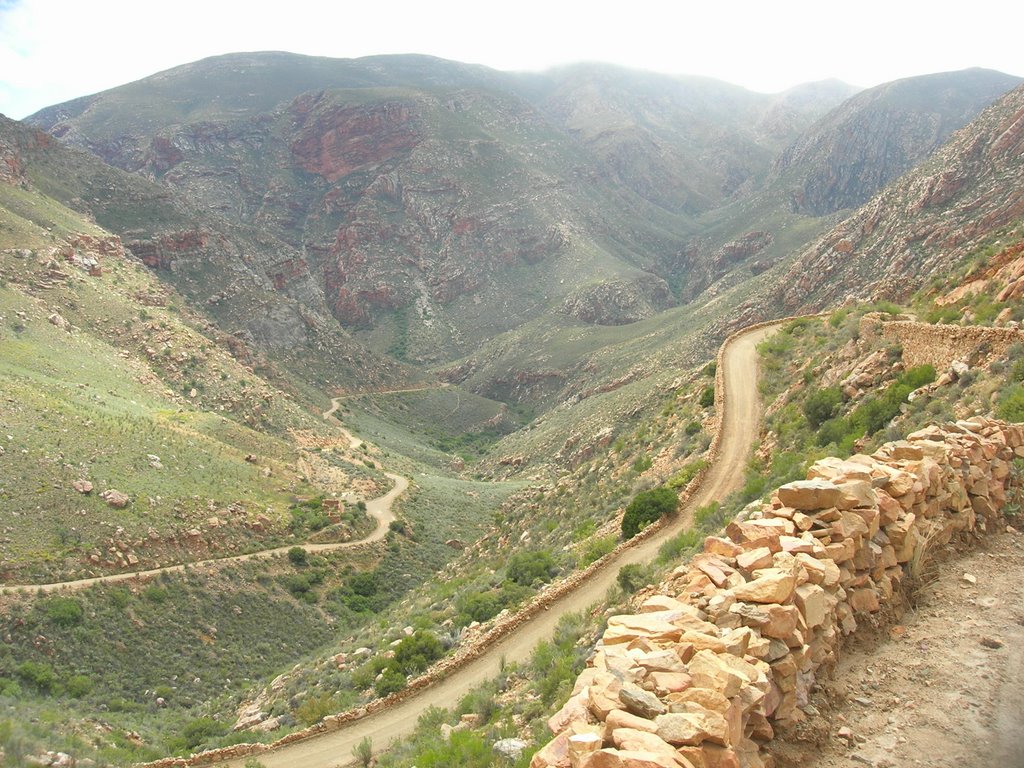 Swartberg Pass by elineye