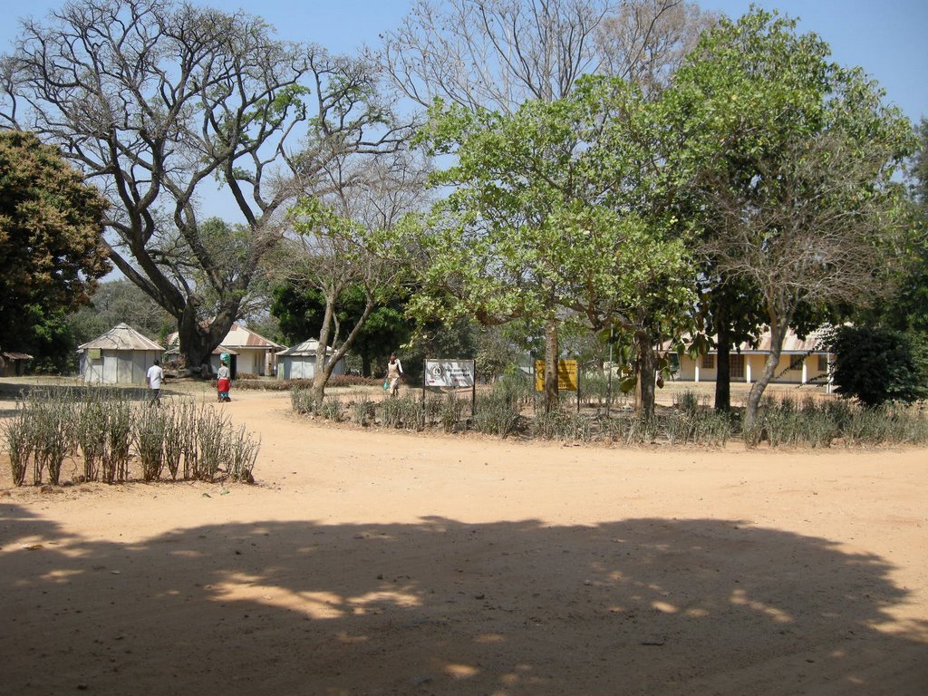 Government buildings in Moyo - Jan 2009 by MaxFarrar