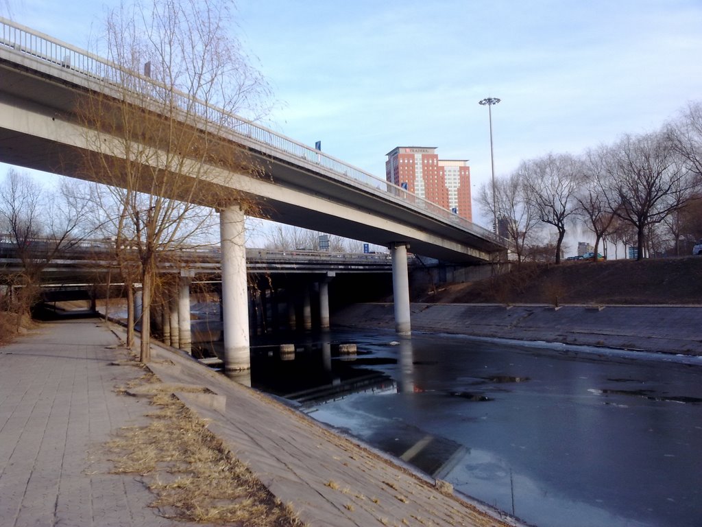 Afternoon run along the ba river - airport expressway by jiminbeijing