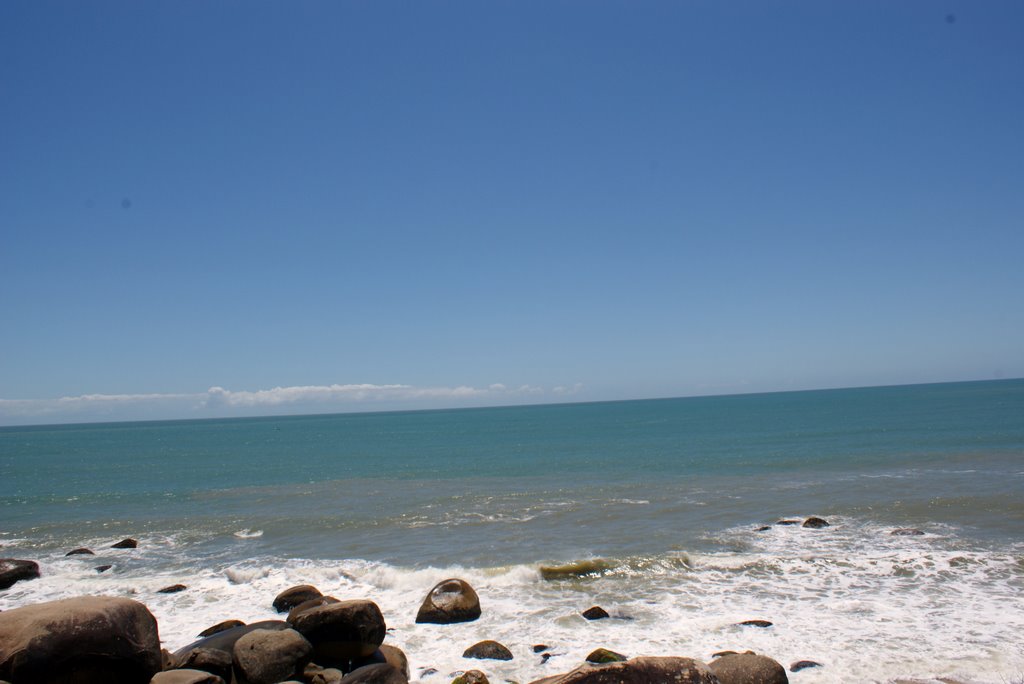 Playa de Larhanjeiras by Enrique Arias