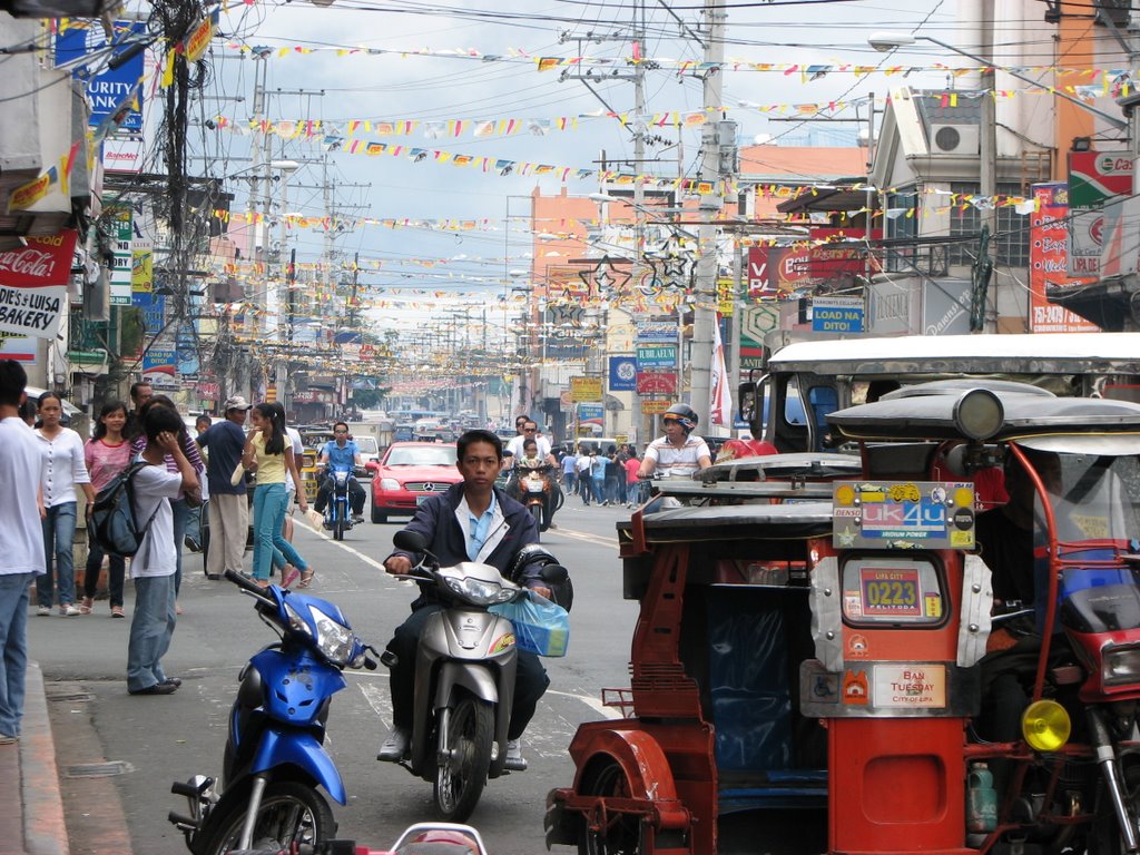 C.M. Recto Ave., Jan.20,2009 (city fiesta) by cesarcentroncambay