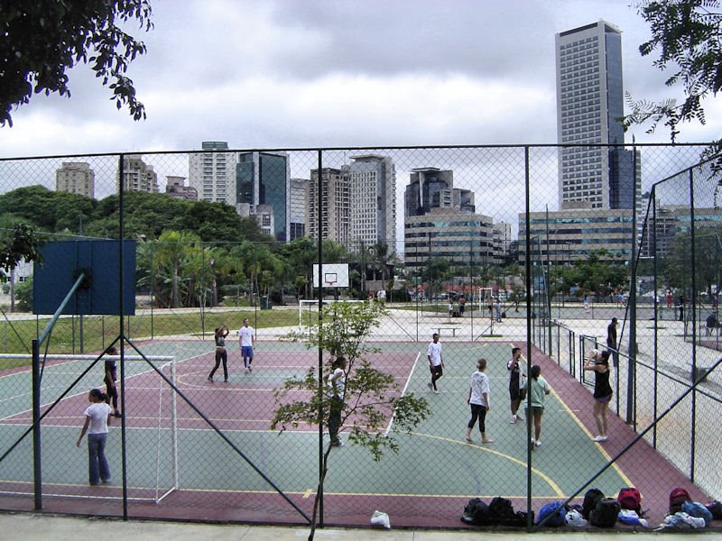 Chácara Itaim, São Paulo - SP, Brazil by Macalé