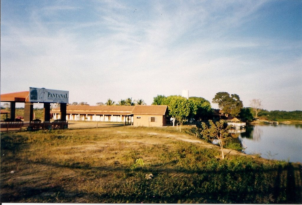 Pantanal MT jun 02 by Aroldo dos Reis Cast…