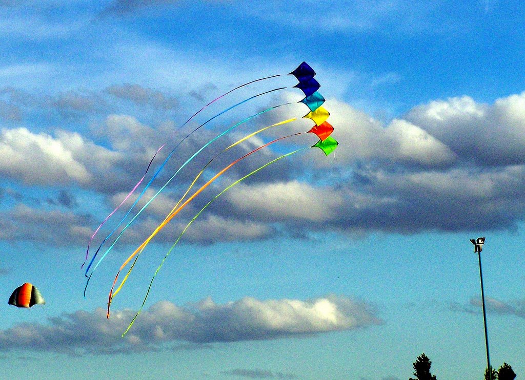 Jugando con el viento. by Eduardo Augusto Cast…