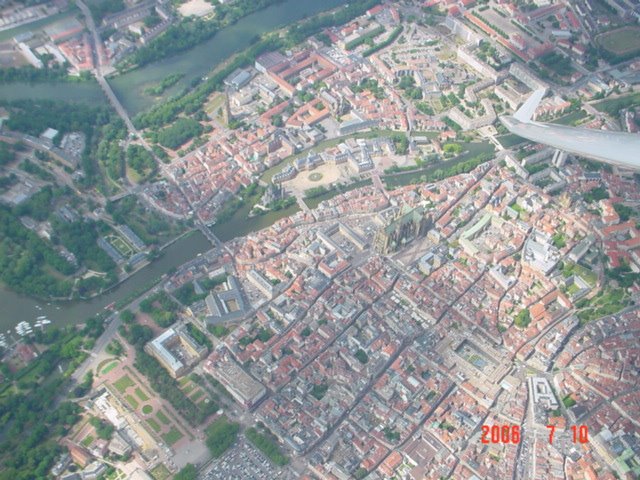 La cathédrale de Metz vue du ciel by dominique haas