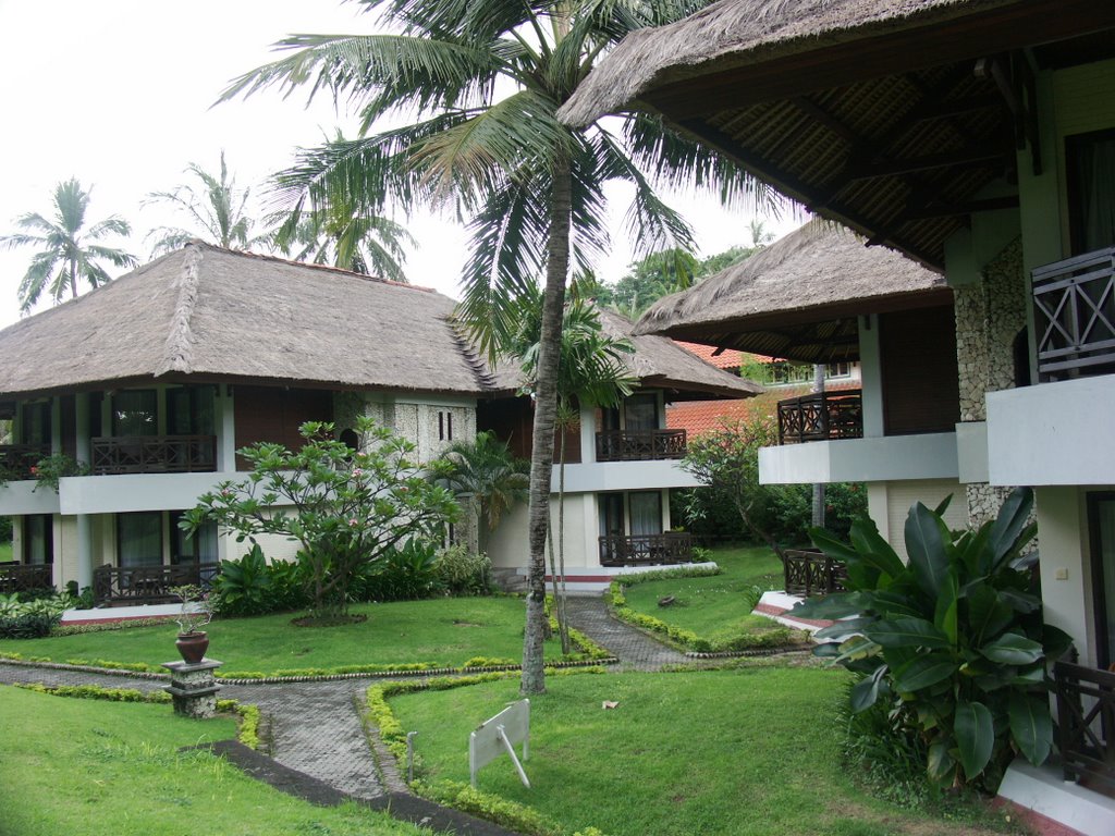 Lombok, Senggigi. Intan Lombok Village hotel.(192) by Gerard Blondeau.NL