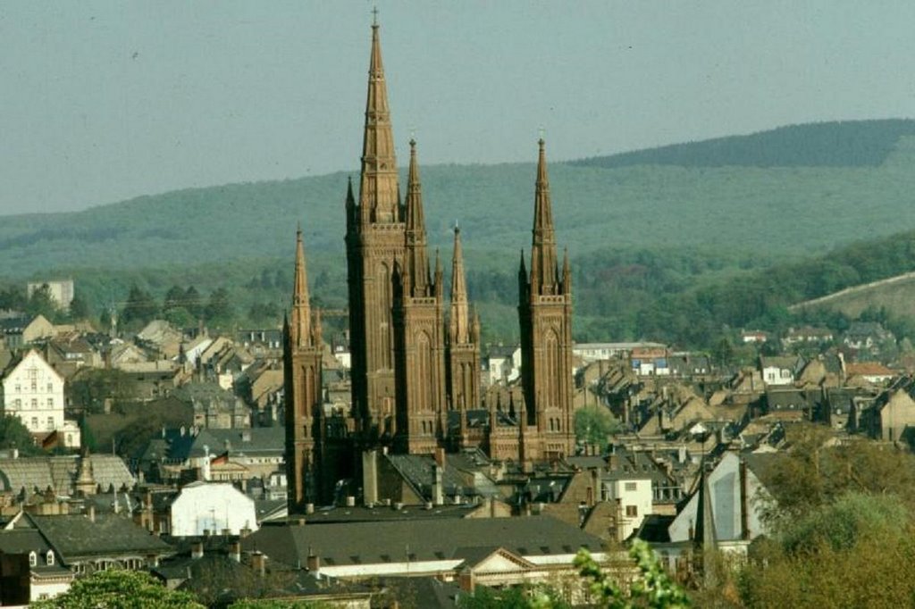 Neroberg view of Wiesbaden Telephoto by gdc01