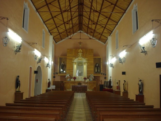 Interior del Templo Expiatorio by krix56