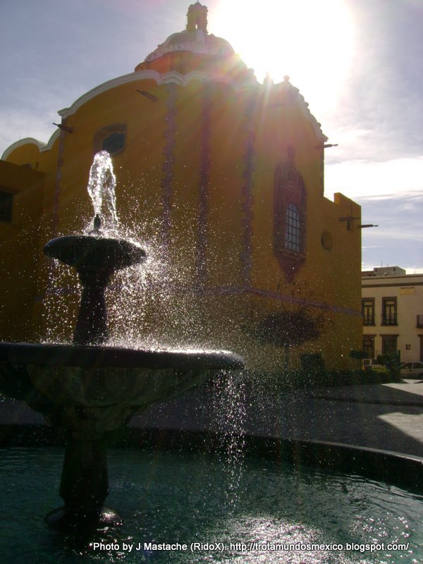 México - Templo de Aranzazu, SLP by Jorge Mastache