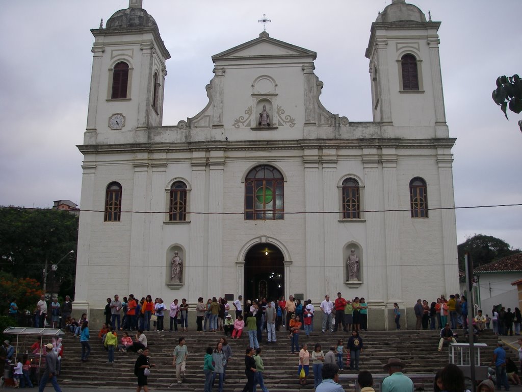 Igreja Matriz São Luis de Tolosa by Eric Mancinelli