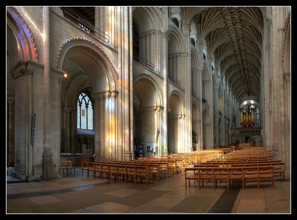 Norwich cathedral by tmj2007