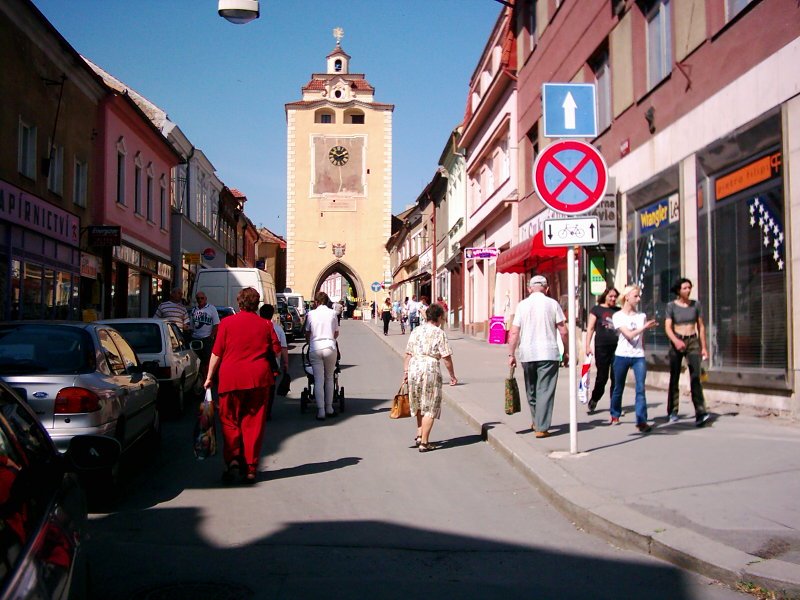 Plzeňská brána by Honzaraj