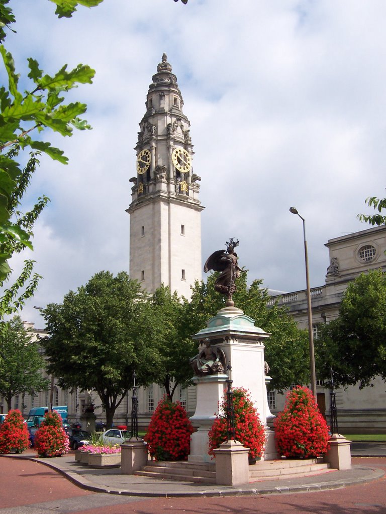 Cardiff City Hall by JP1000