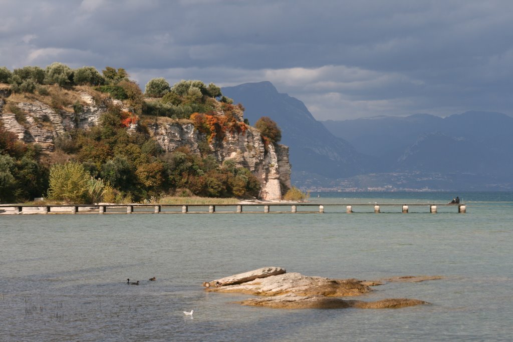 Sirmione am Gardasee by Frank Proebstl