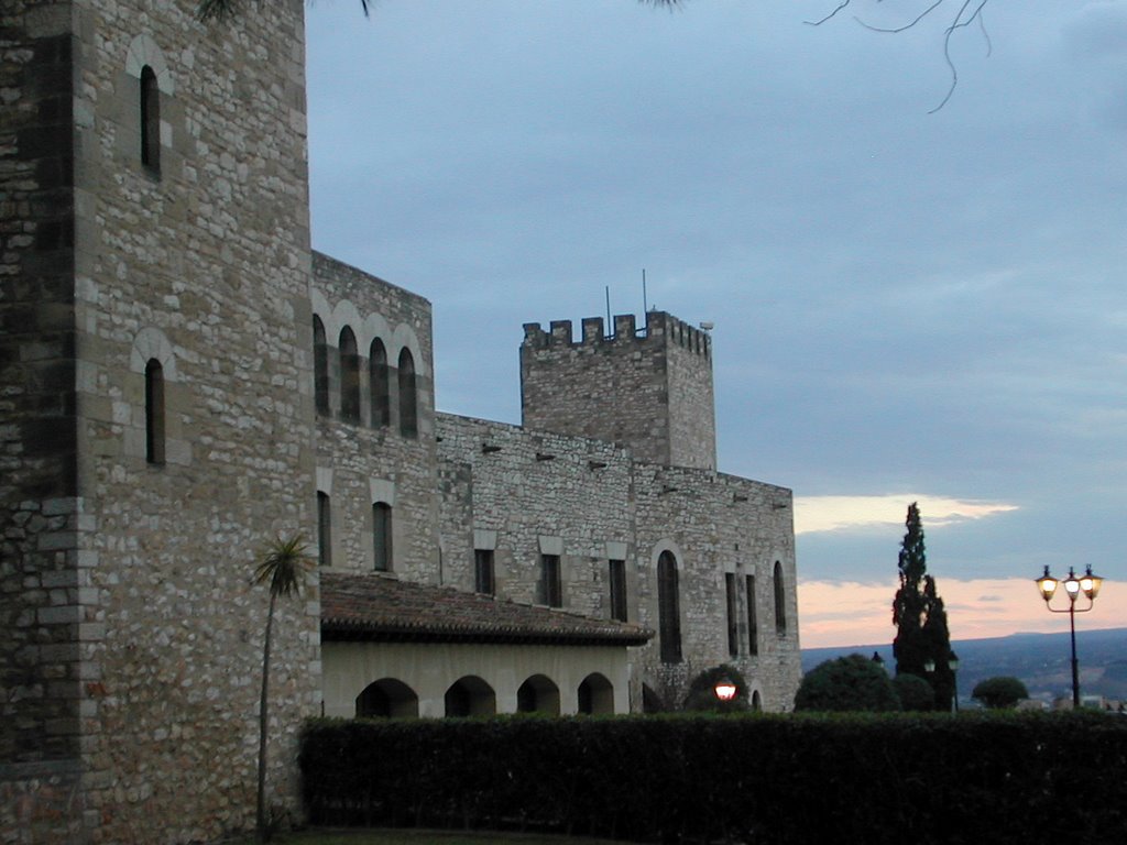 Parador de Tortosa by 70-210