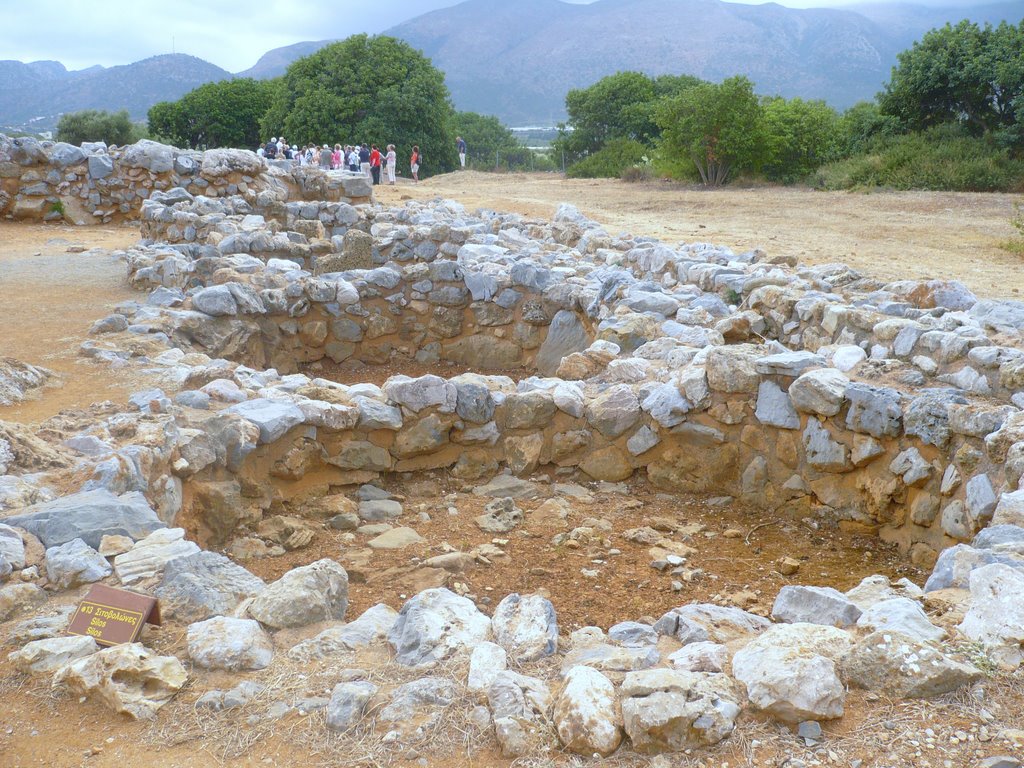 Storage space in minoan palace, Malia by Maria Giakoumaki