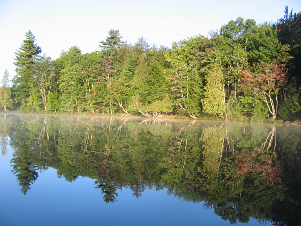 Long Pond Glory by oliversp