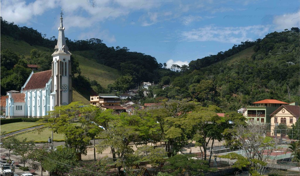 Santa Maria Madalena-RJ, primeiro distrito, PRAÇA FROUTHÉ - ACERVO DIGITAL Mário Guimarães. by marioguimaraes