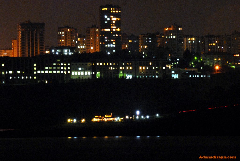 Batı Köprüsü Gece Manzarası Seyhan Adana Turkey by Hüseyin Kafadengi