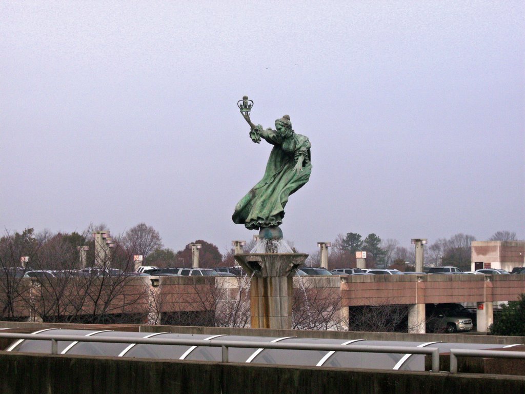 Statue at the Charlotte/Douglas Airport by SmokinDaveWNC