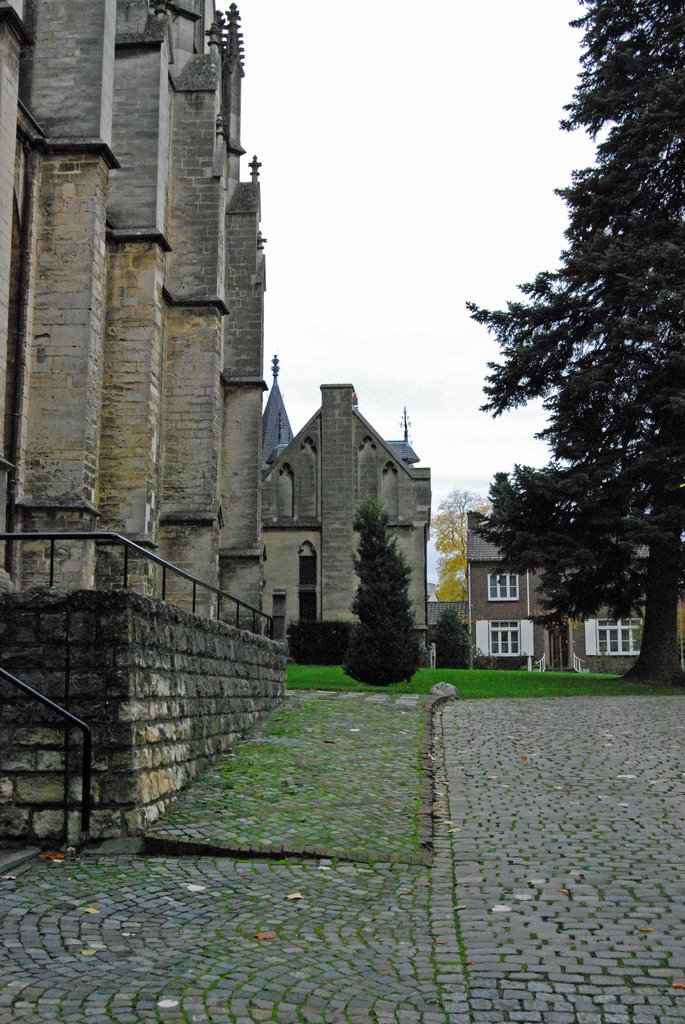 Basiliek Meerssen by Bert Niemeijer