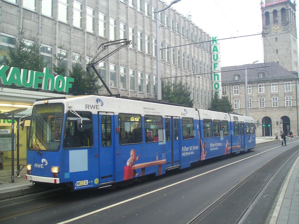 Straßenbahn 276 Friedrich-Ebert-straße 2008 by perzik