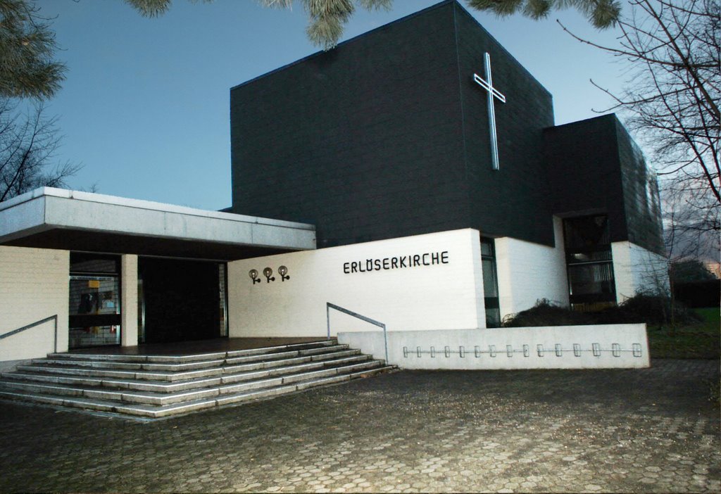 Neue Ev. Erlöserkirche Neuss Reuschenberg by harrymeschke