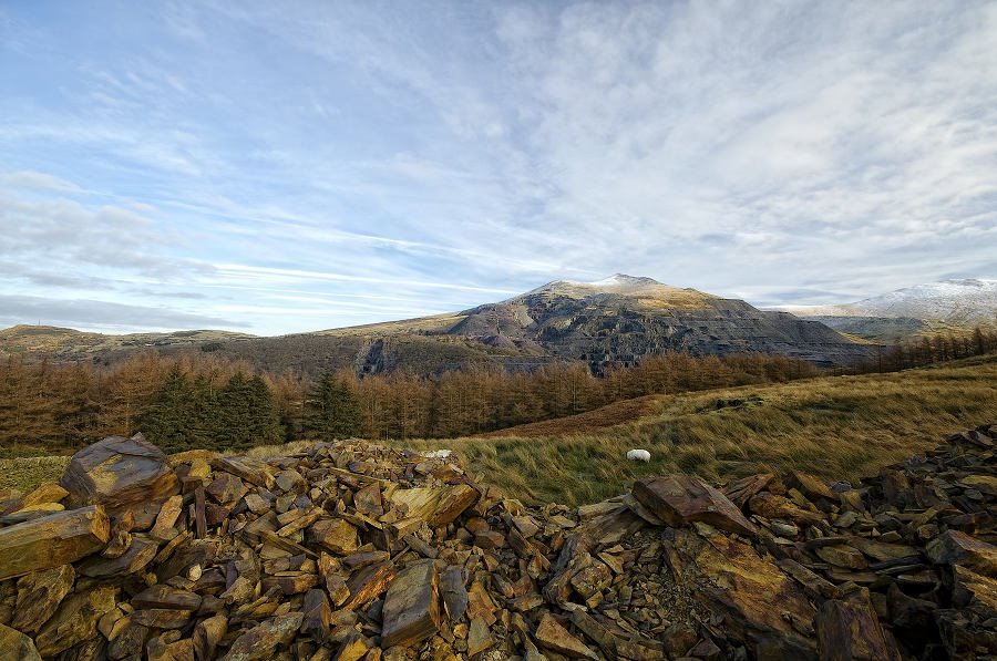 Snowdonia by XIAO BAO WANG