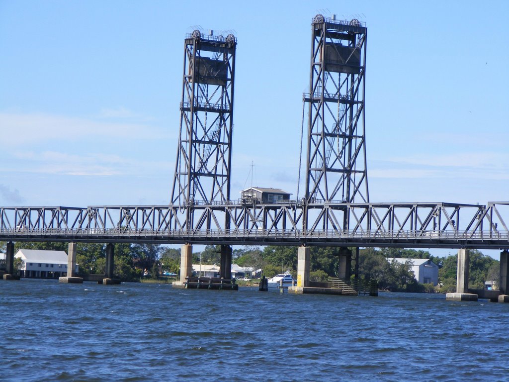 Harwood Bridge...opens to allow boats through by scml