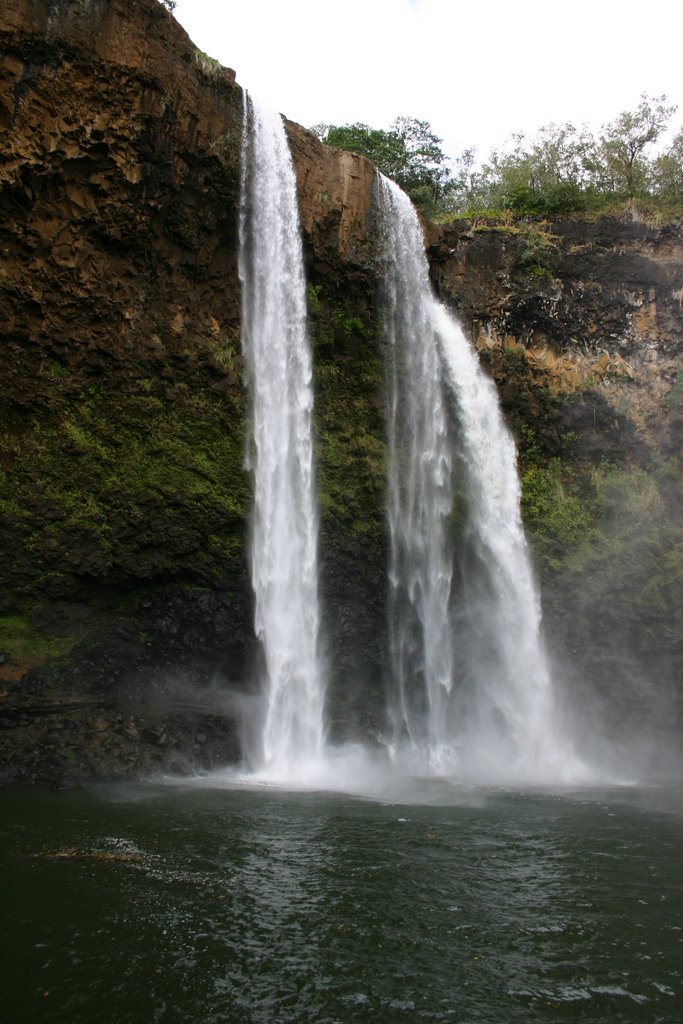 Wailua Falls by jread93