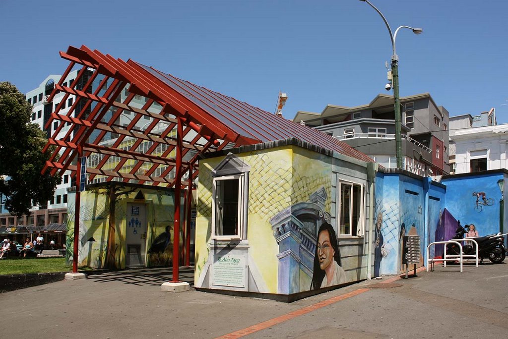 Public Toilets by Fritz Schöne